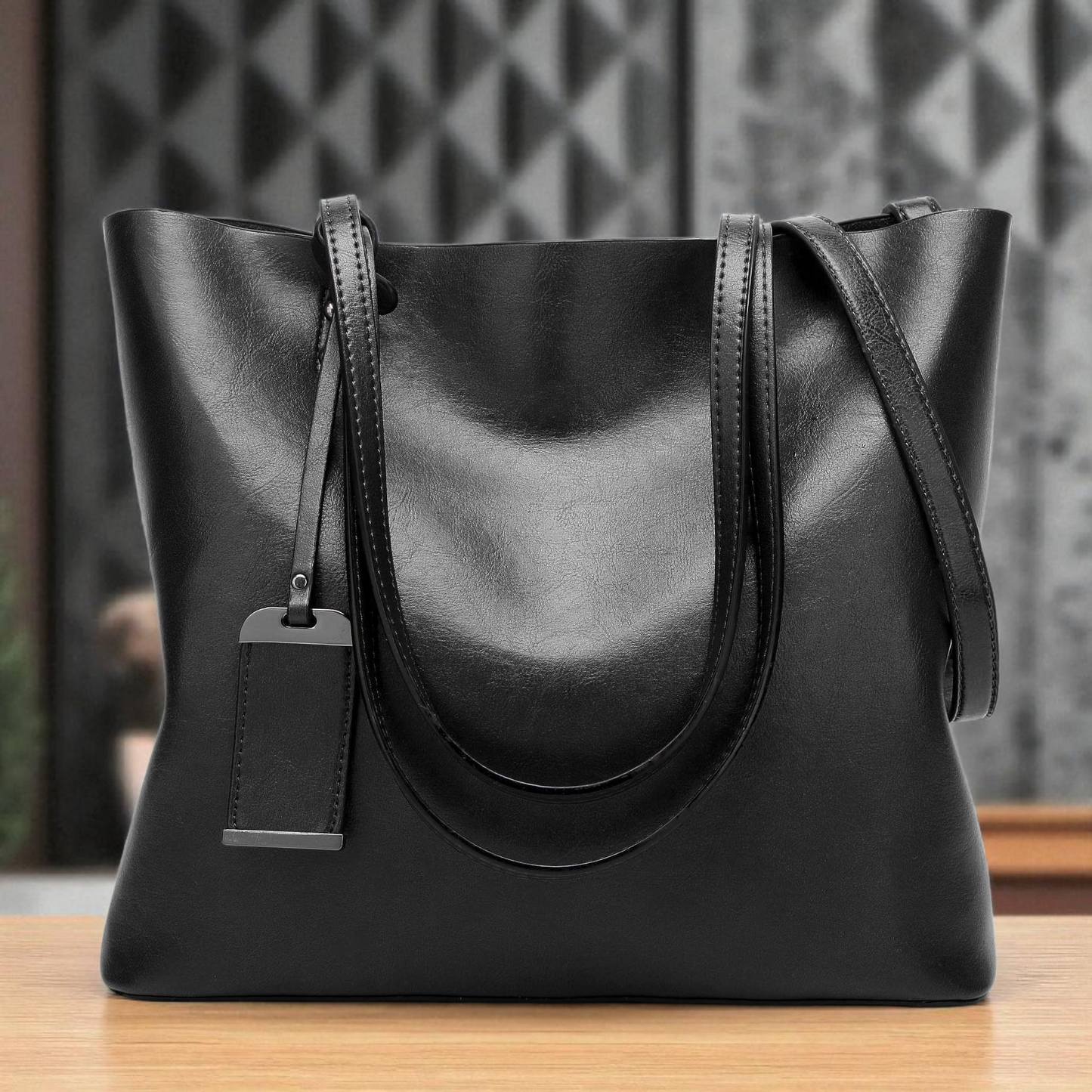 Urban Essential Leather Tote