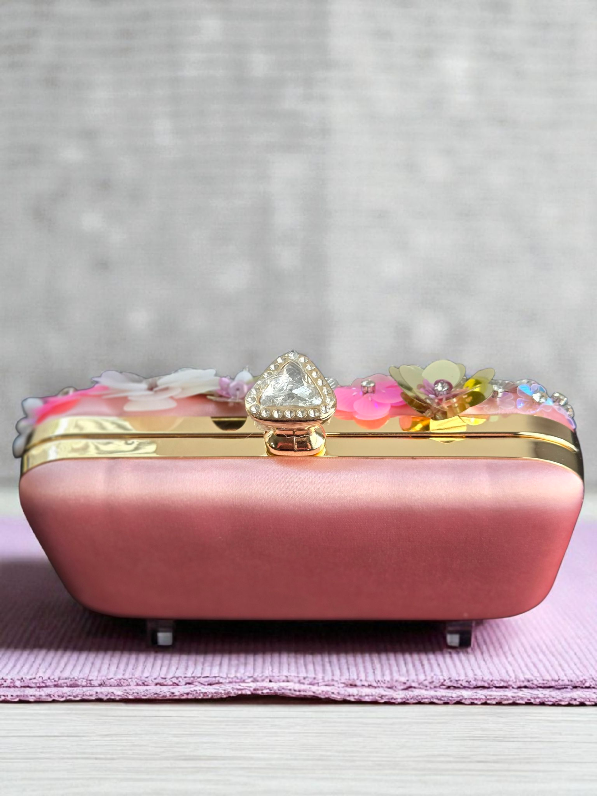 Bolso de mano adornado Bloom Couture