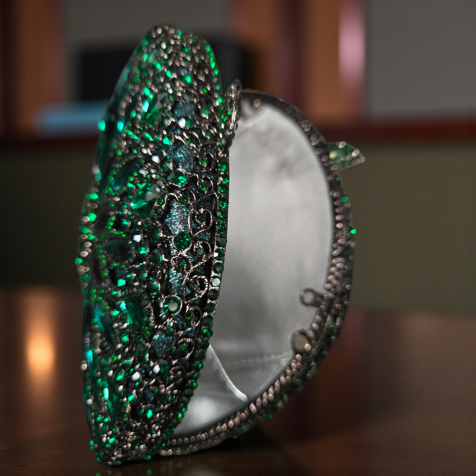 Emerald Crystal Evening Clutch Bag with Rhinestone Detailing