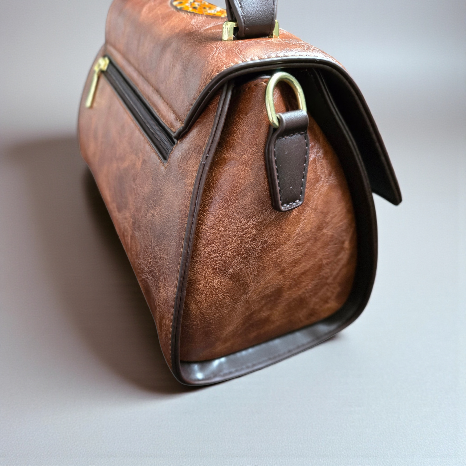 Vintage Floral Embossed Leather Handbag – Brown Top Handle & Crossbody