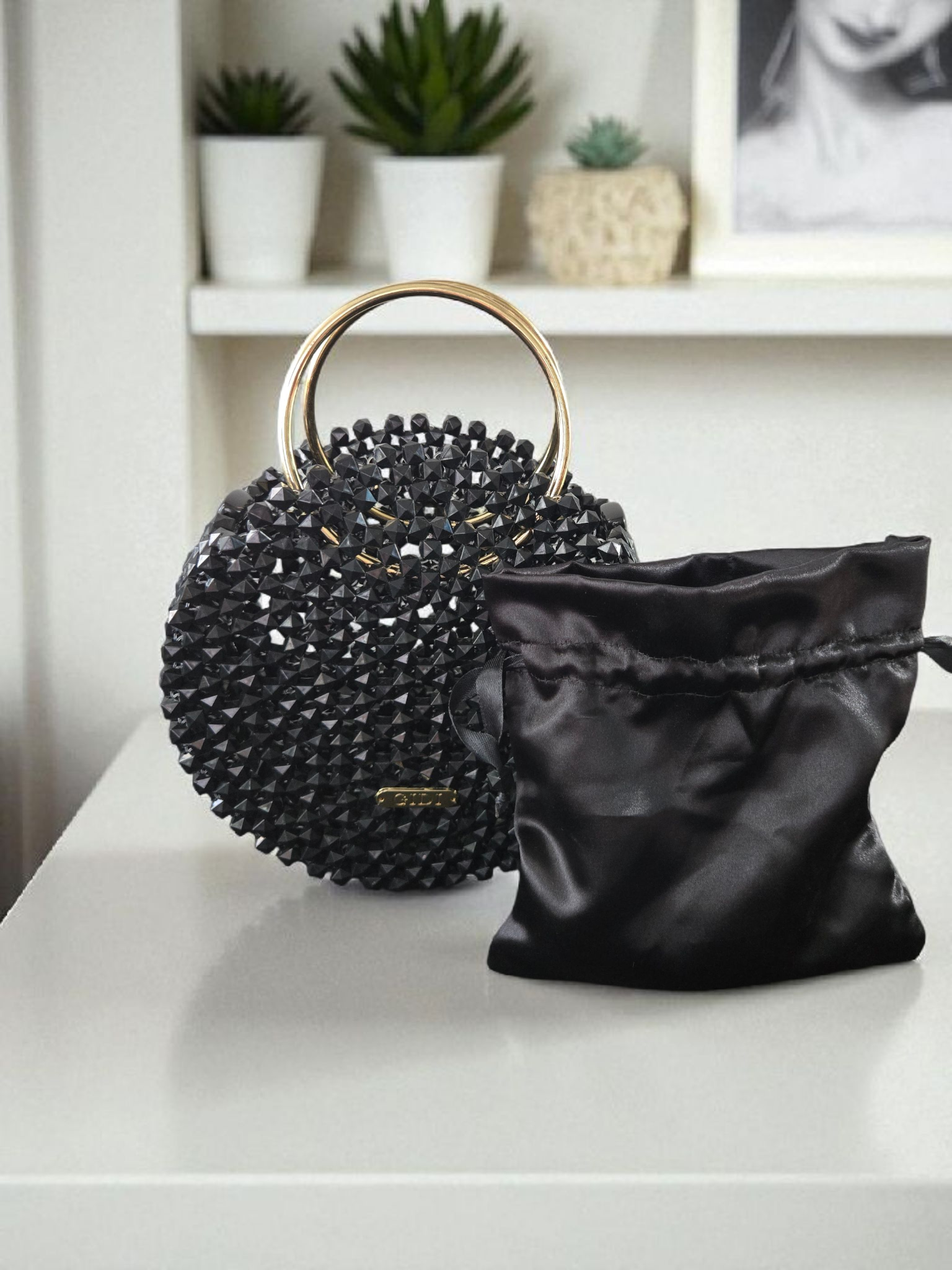Bolso redondo negro con cuentas y asas doradas – Bolso de mano de lujo para la noche