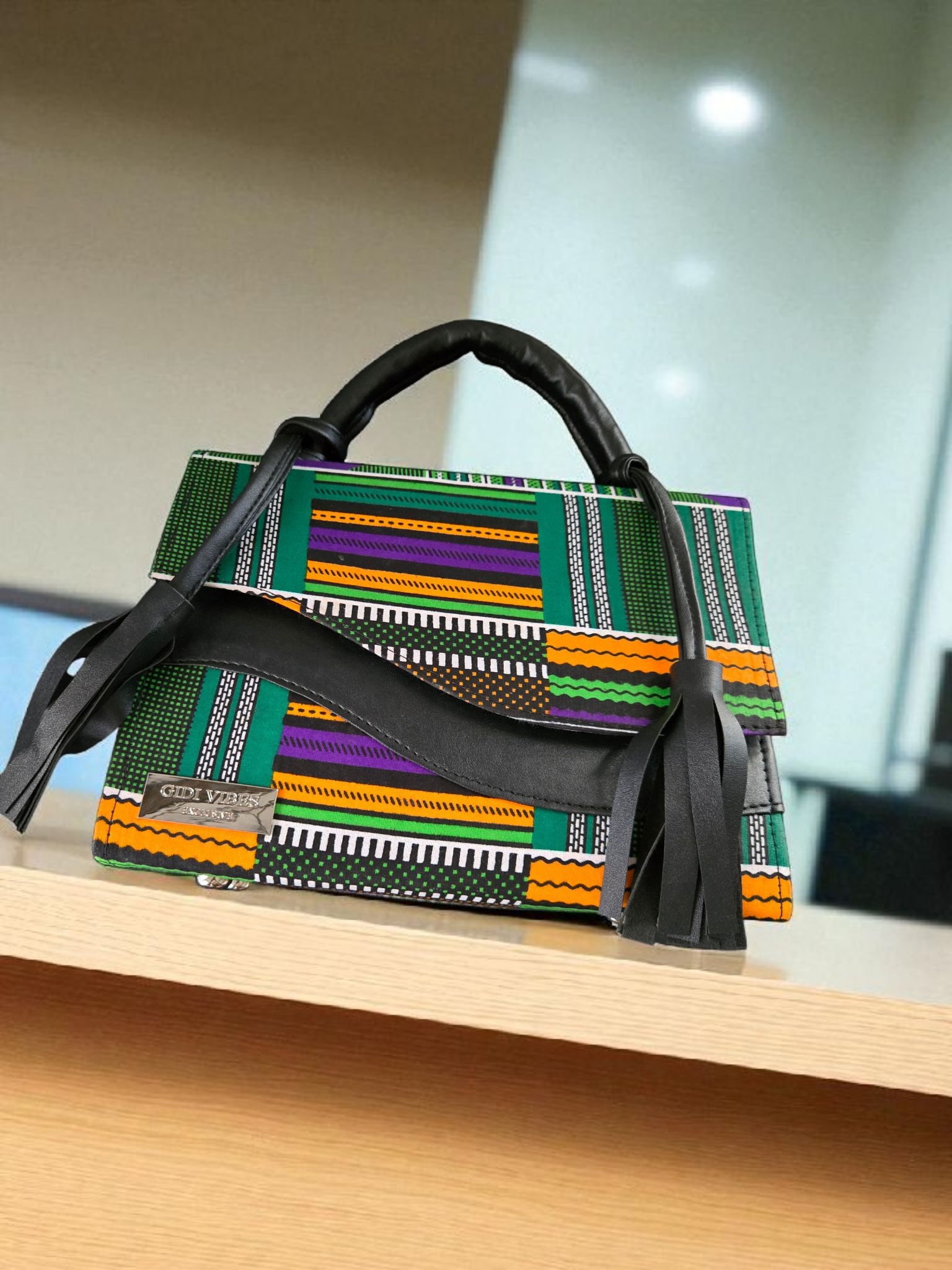 Bolso de mano estructurado Ankara con estampado Gidi Vibes – Bolso de moda Heritage