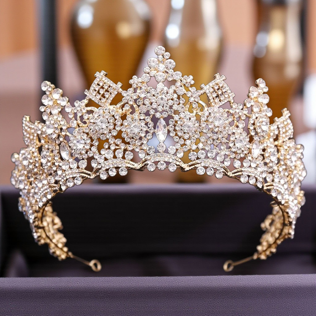 Regal Crystal Bridal Tiara – Luxury Crown for Weddings & Special Occasions