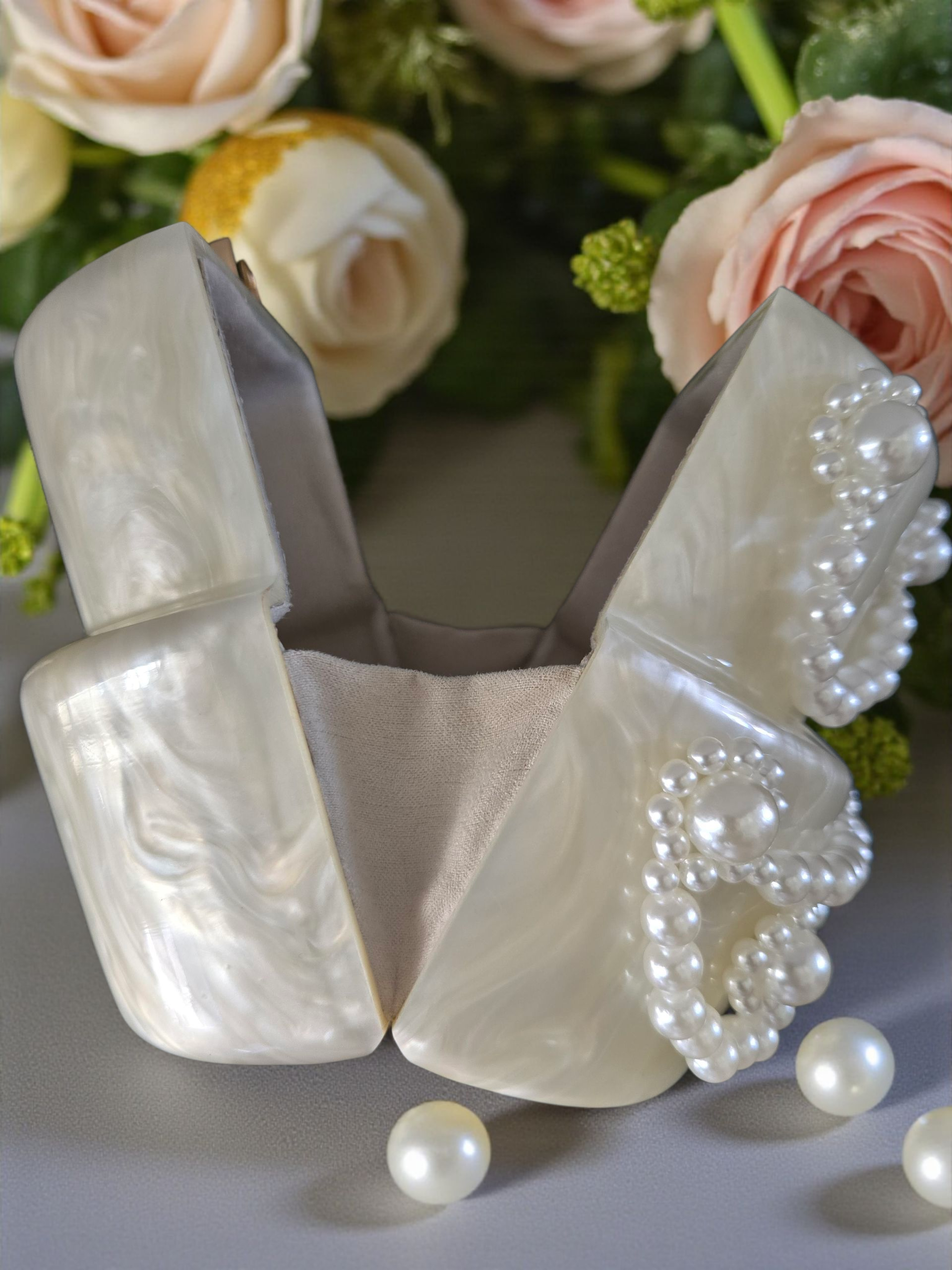 Pearl Embellished Handbag – Elegant White Clutch with Strap