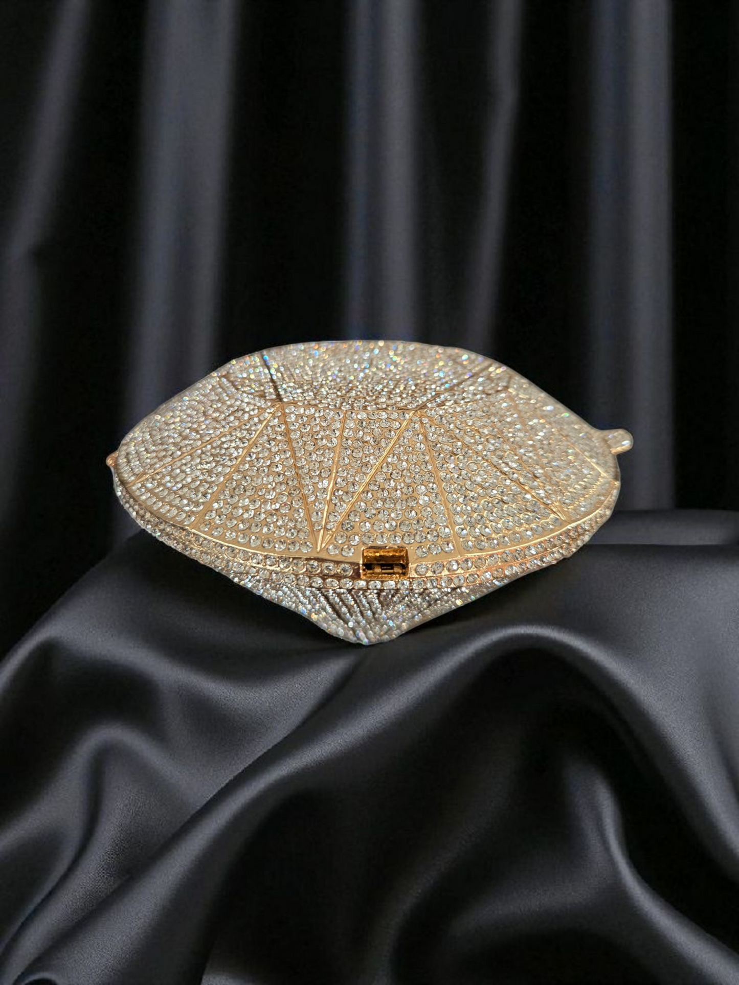 (Copy) Diamond Cut Crystal Clutch – Luxury Round Rhinestone Evening Bag (Silver/Gold, Multi)