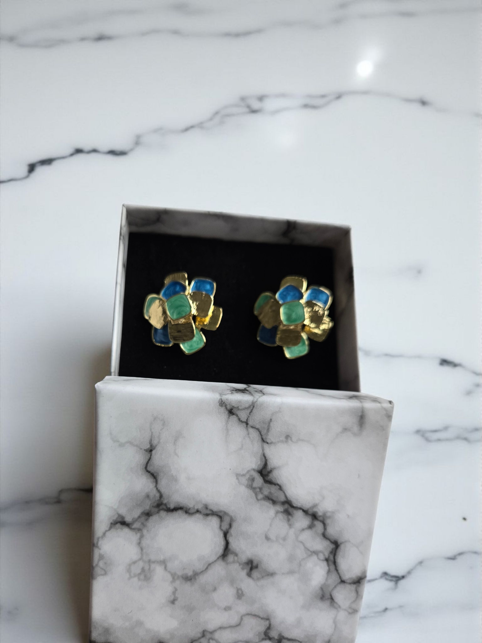 Gold-Plated Enamel Flower Earrings – Bold Statement Jewelry