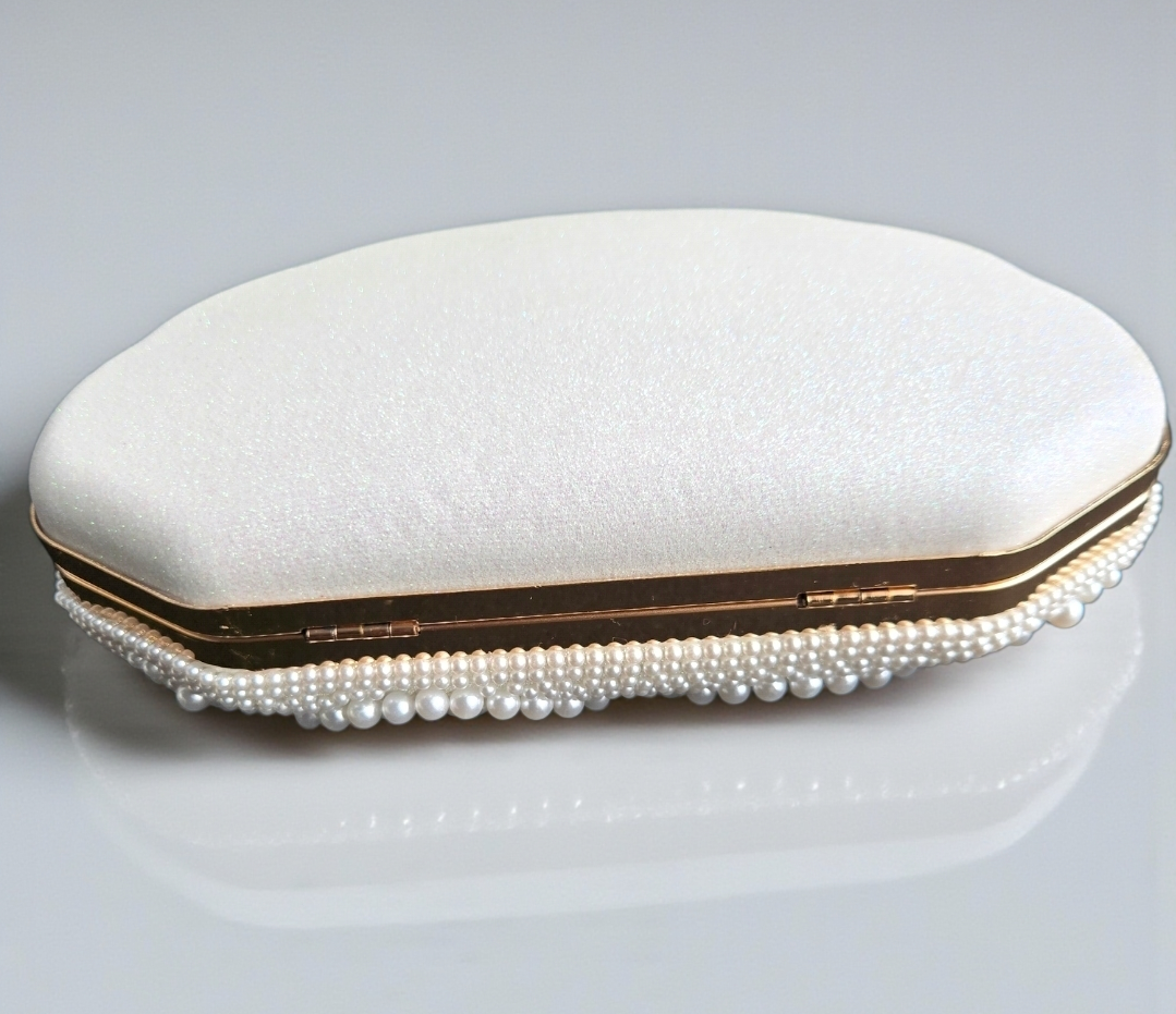 Pearl Petal Elegance Clutch