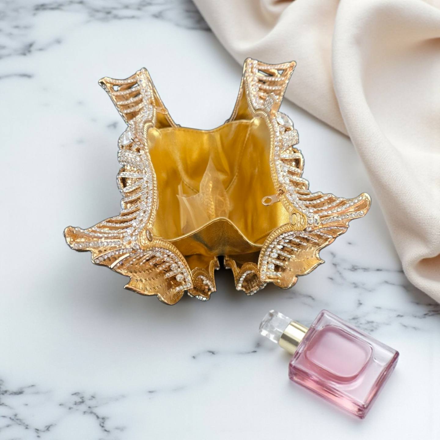 Swan Crystal Clutch – Luxury Evening Handbag Gold